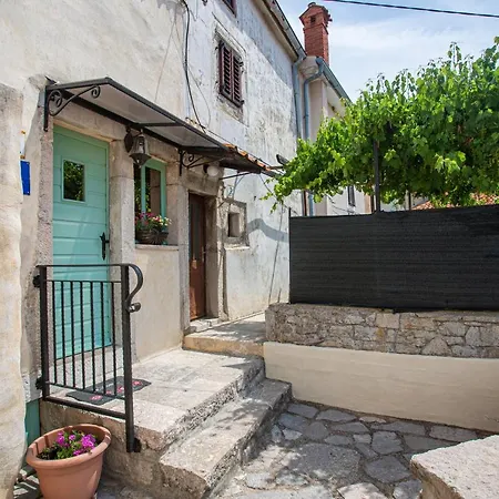 Dom wakacyjny Parona Holiday Vrbnik