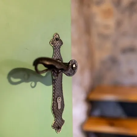 Parona بيت للعطل *