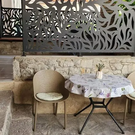 Parona Holiday Vrbnik