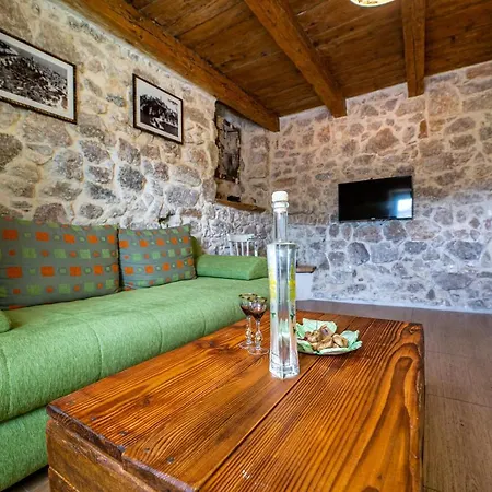 Parona Holiday home