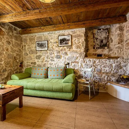 Vakantiehuis Parona Holiday